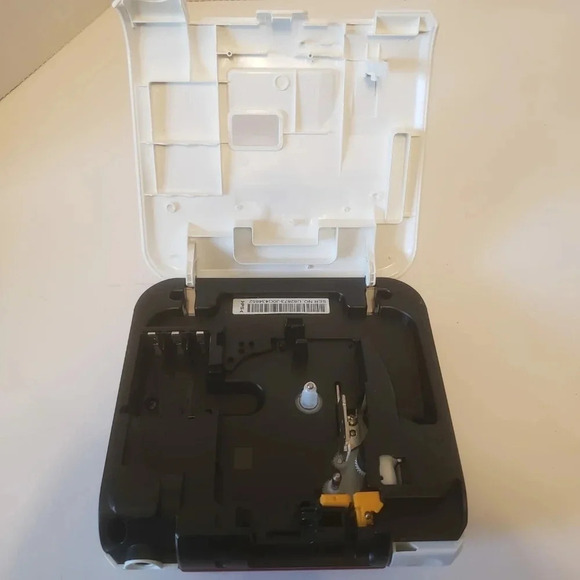 Brother P-Touch Desktop Electronic Labeler. - Picture 4 of 6